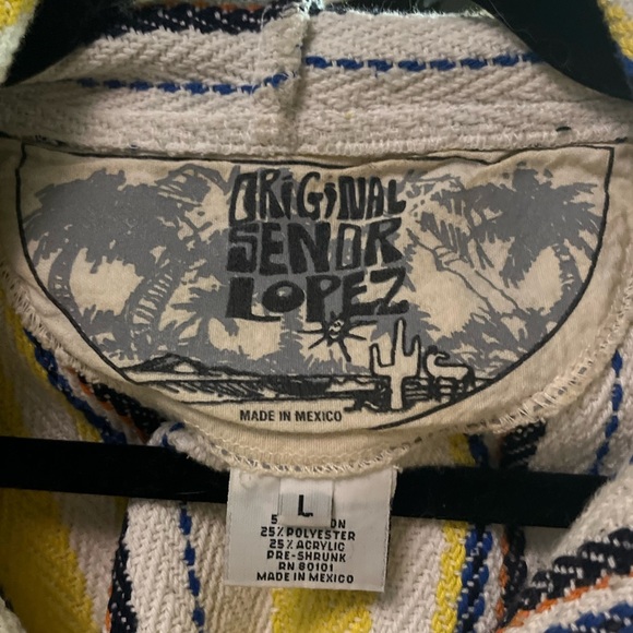 Original Senor Lopez Yellow Drug Rug Sweatshirt - Picture 2 of 3